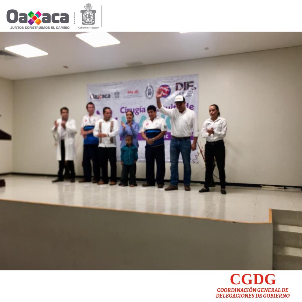 CRG_CuencaP's tweet photo. Arranque de la jornada de cirugías de mano gratuitas por médicos voluntarios de la Asociación Mexicana de Cirugía de Mano A.C @IvetteMurat https://t.co/tkmAuWNfbM