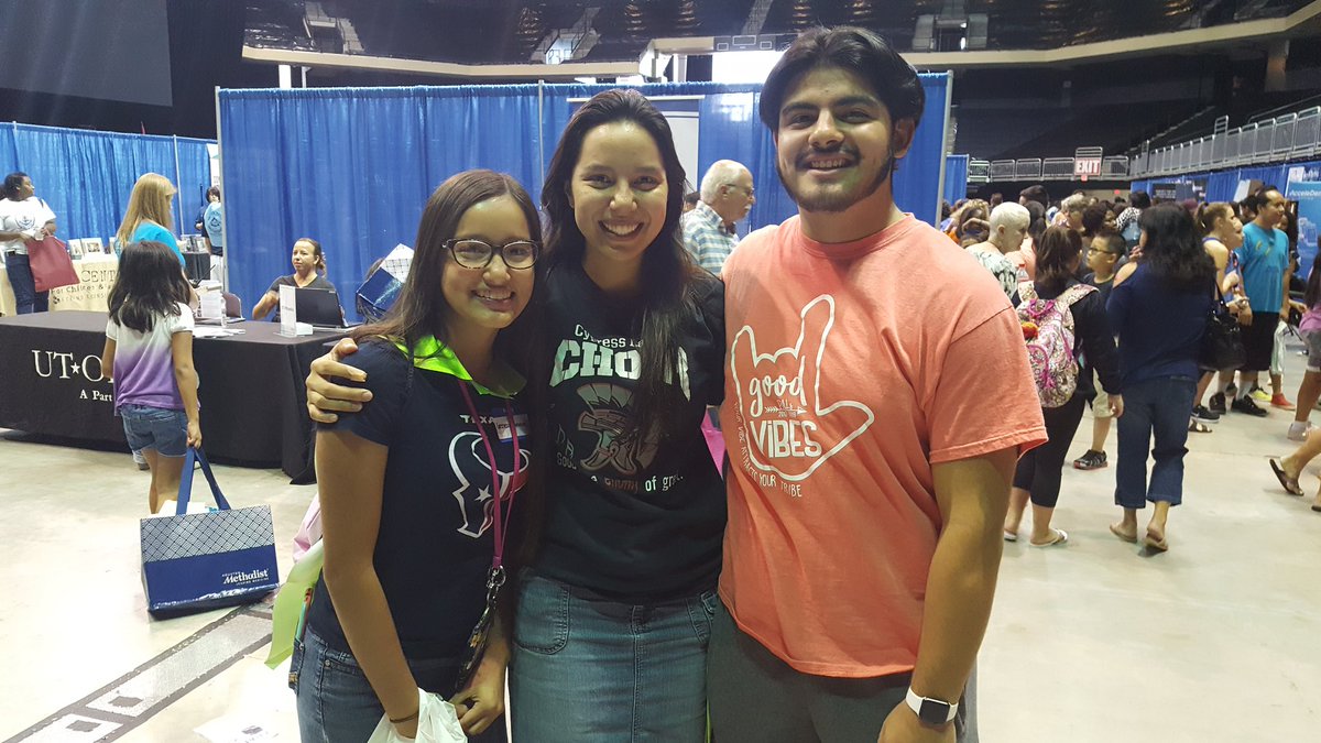 CFISDCyLakes's tweet photo. Spartans everywhere at the Health Expo!
#DecadeofVALOR https://t.co/ioNGKS2BF2