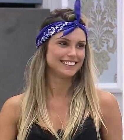 enquetesbrasii_'s tweet photo. Quem tem mais torcida?
Marcos Harter 🚜 FAV
Flávia Viana 💋 RT
#AFazenda https://t.co/sVS6xs4mk2