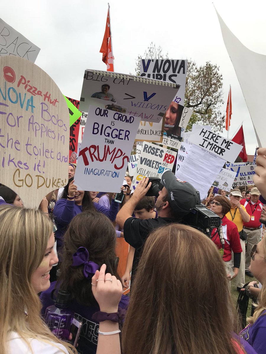 justinc7721's tweet photo. #GameDayJMU DUUUUUUUUUKES!!!!! https://t.co/IsMA6isc8P