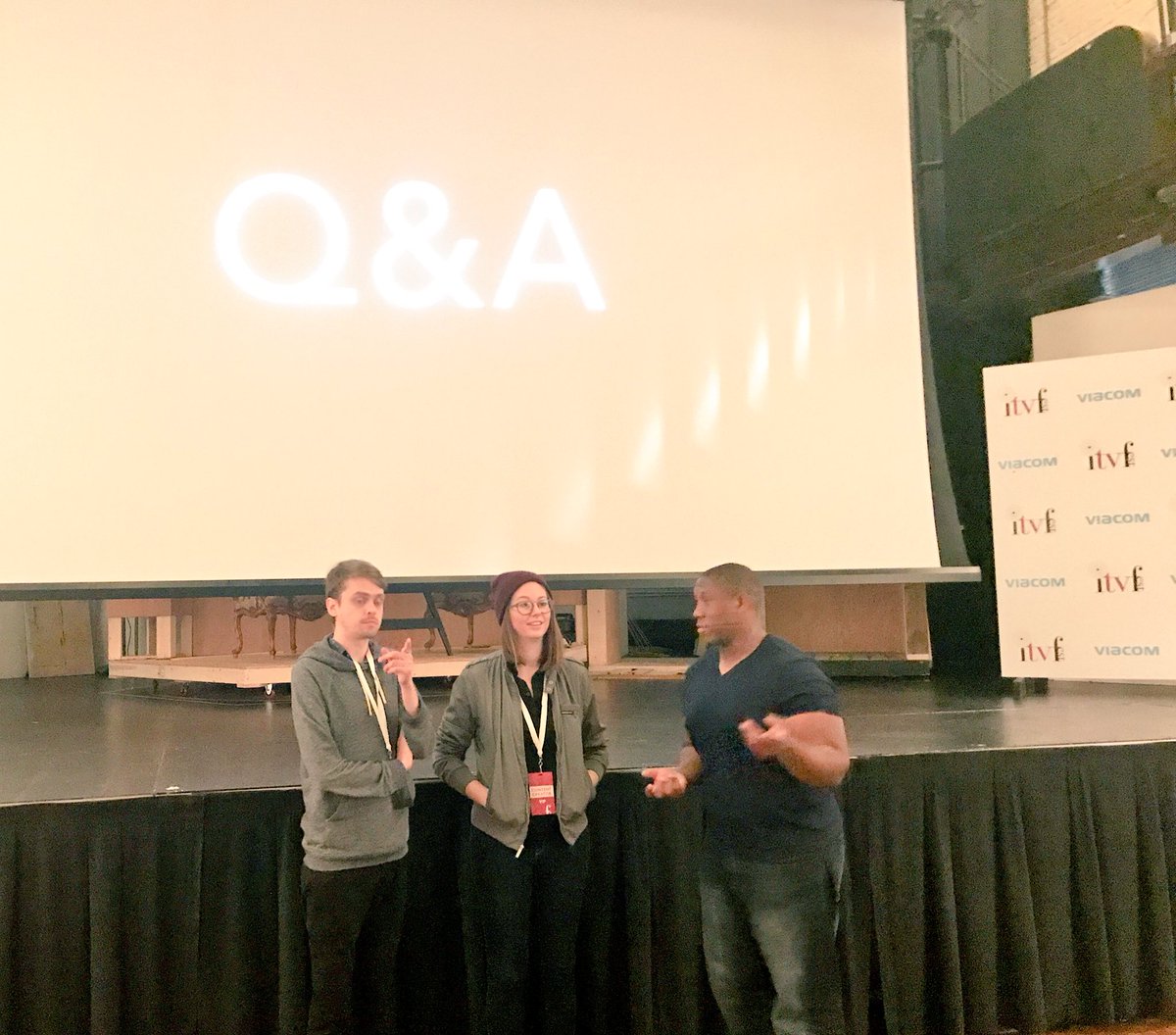 SubletsSeries's tweet photo. 👀Watching our @wknddetectives pals crush their Q&amp;A at @itvfest 🤗 #twinsorfriends #webfest #webseries #comedy https://t.co/LXbfVvjOWH