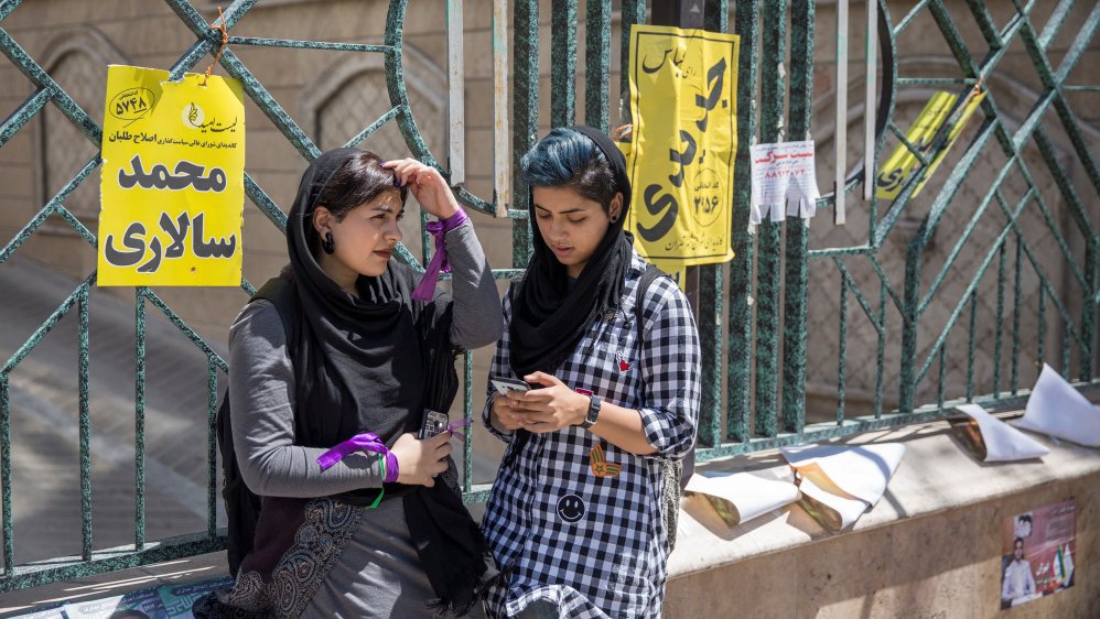 shogaiee's tweet photo. did you know 
94% of Iranians are literate? https://t.co/o8p8T1kVN1