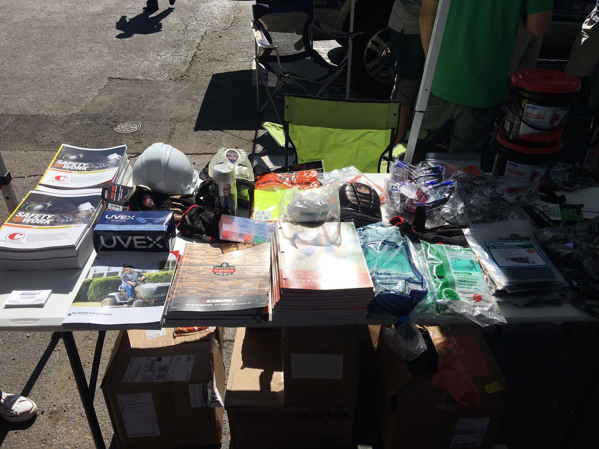 StationersWV's tweet photo. Go Herd! Celebrating homecoming by displaying Stationer's many safety products!  #goherd #shopstationers https://t.co/2blVAfludP