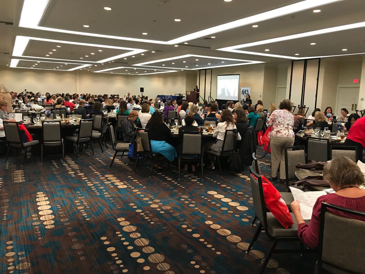 GKellermeier's tweet photo. Florida World Language teachers, having a banquet luncheon together! Thank you ❤️🌎🎉 #FFLA2017 https://t.co/Dpt4uE2uww