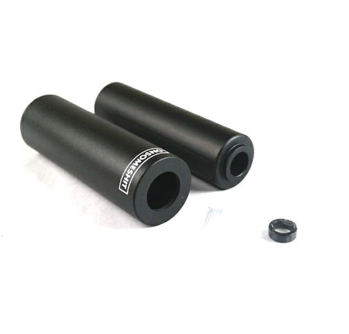 ONSOMESHIT tweet media