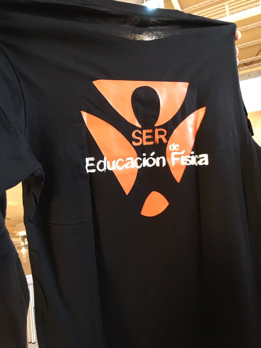 Jav_Fra_Gar's tweet photo. Apoyando al colectivo #edufis "porque nosotros lo valemos" @_Profesport_ #FEADEF 👍👌😉 https://t.co/lNuyWNvzxC