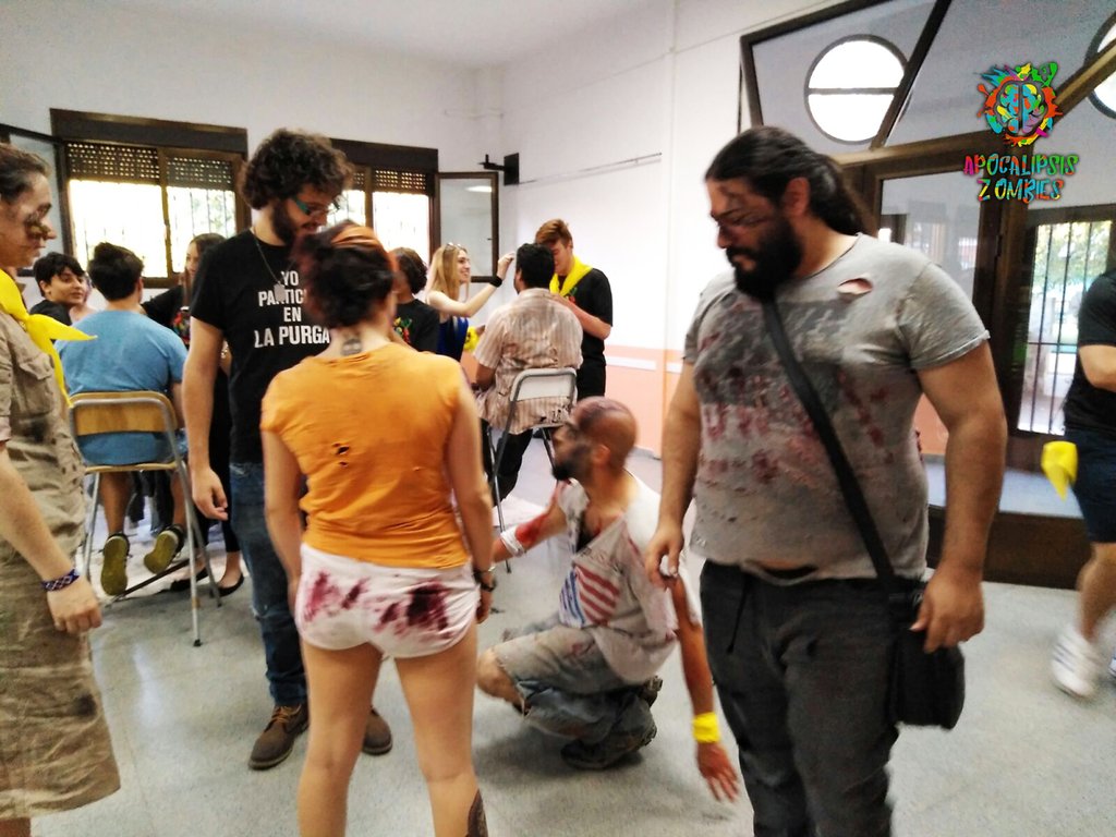 ApocalipsisZmbs's tweet photo. Los zombies también ensayan...
#MiPrimerTrabajo #PrimerEmpleo #RealGame #ApocalipsisZombie #ApocalipsisZombies #Ev… https://t.co/b3fzN5LQ3r https://t.co/6ZSwvVZeMc