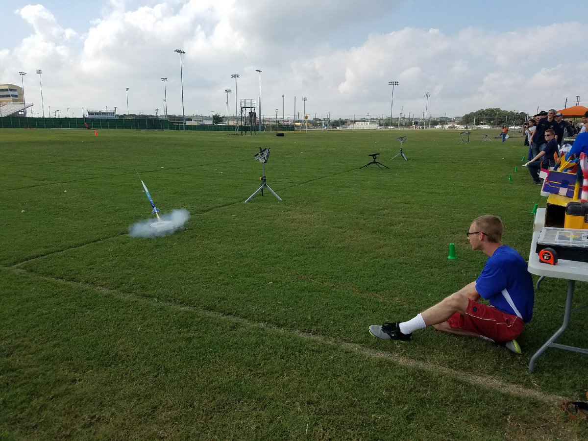 scclbuffs's tweet photo. AFJROTC Model Rocket Team competed @ Judson today! Won 2 second place trophies, 1 for parachute duration &amp; 1 for 100 yard accuracy landing! https://t.co/mlFU2MO5Hc
