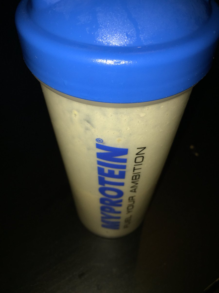 InvasionUrban's tweet photo. You need a protein Shake for this 4 week challenge. Drains You Out More Than The Gym #boostupyourenergy #myprotein #creatine #anotherlevel https://t.co/jKecFLqGhf