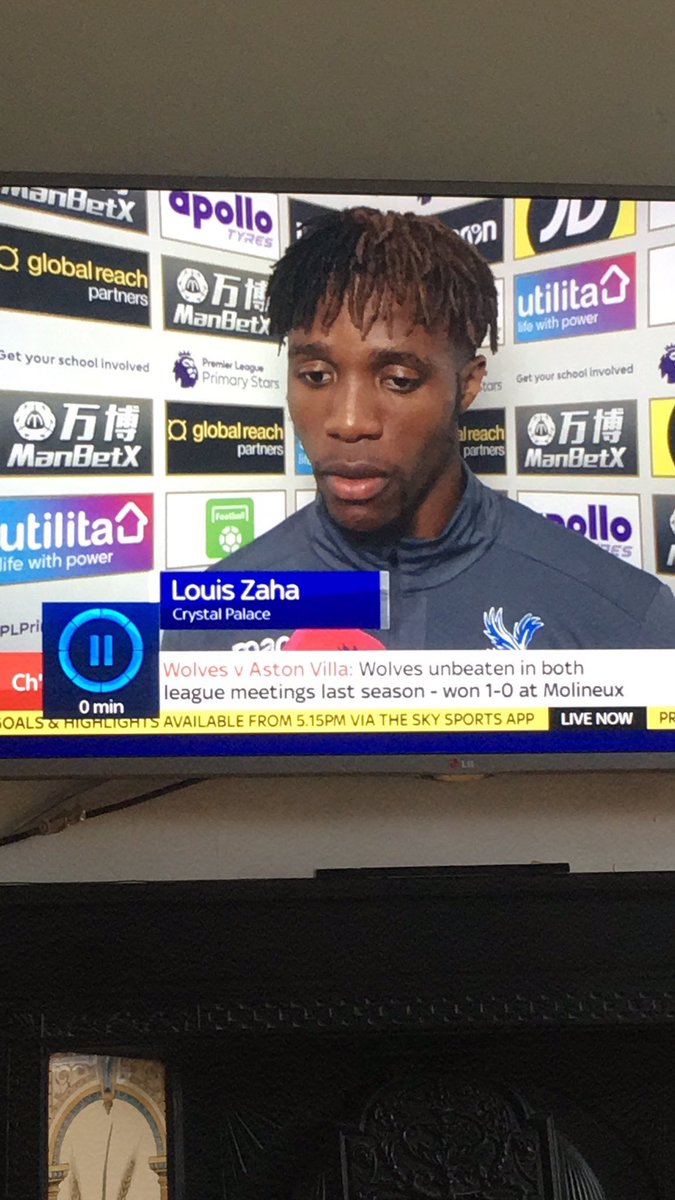 YannickBolasie's tweet photo. Who's Louis??? 😂😂😂😂 @SkySportsNews #PL https://t.co/9ZUIeCJBgc