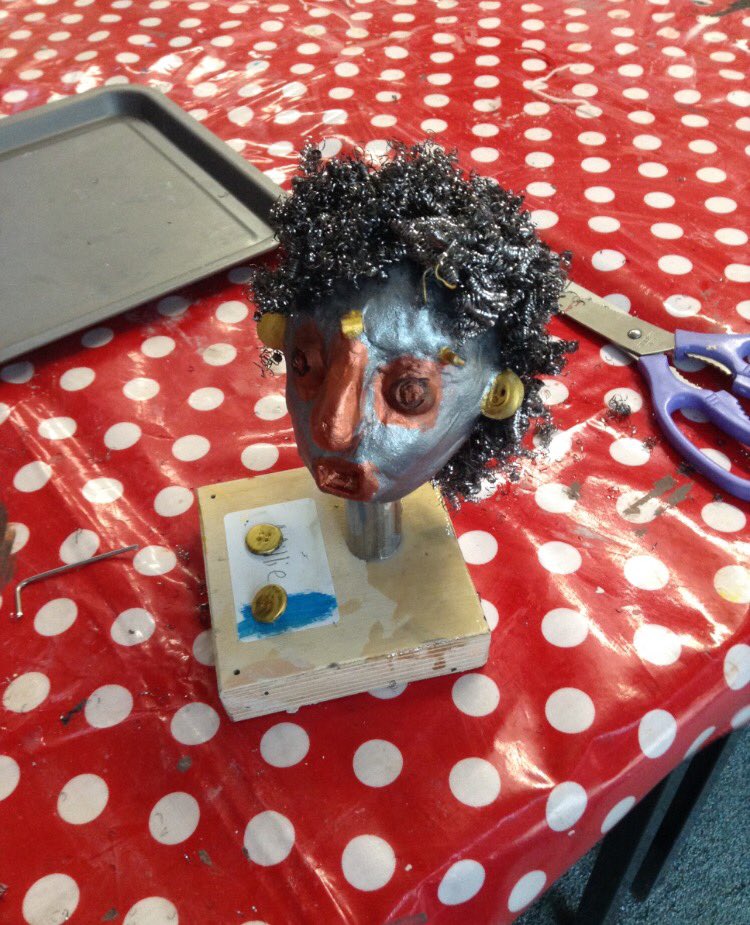 ShirleyYear6's tweet photo. Another fantastic session with the @YouthPuppetsUK Check out our blog to hear all about it! https://t.co/8VT0Nzstdw #puppets #hairweek https://t.co/SSURxQQ51V