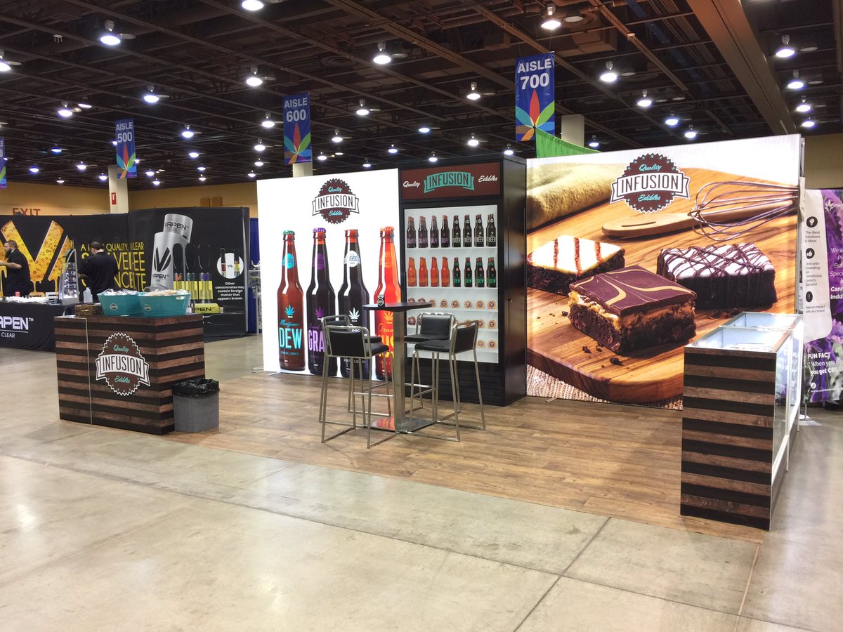infusionmmj's tweet photo. It's day two at the SWCC in the Phx Convention Center! Come see us and taste some of our delicious unmedicated samples!! #DazedAndInfused https://t.co/tLqrbbCF4T