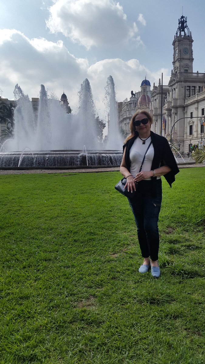 EnnaMAlonso's tweet photo. Turismo en Valencia https://t.co/mdM59MixIJ