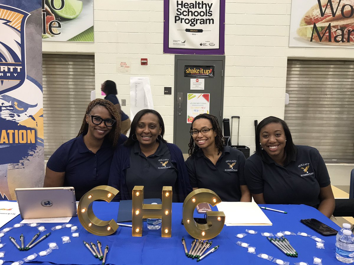 The Fabulous <a href="/GullattES1/">GullattES</a> Recruitment Team searching for the best candidates! 
Welcome to Eagle Land! 🦅
#NoShortCuts