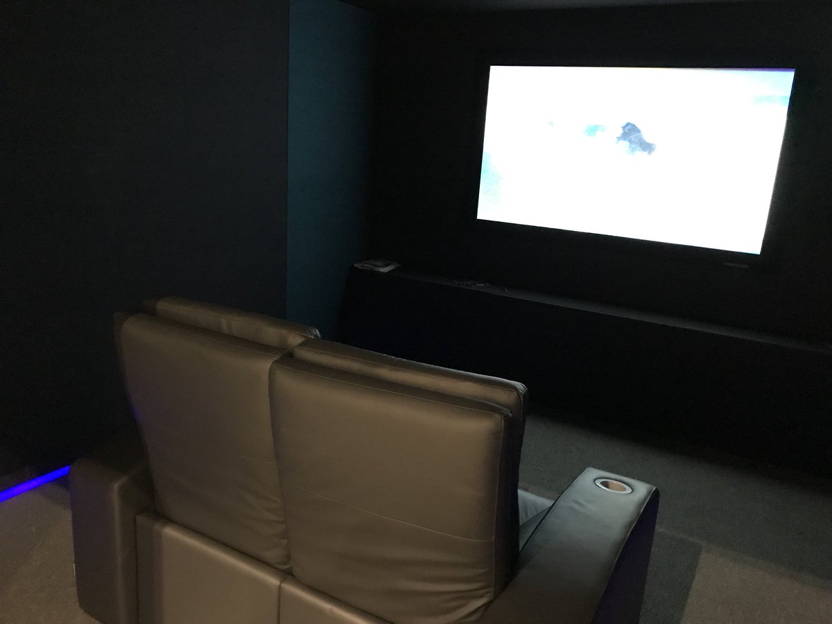 Custom Sound and Vision tweet media