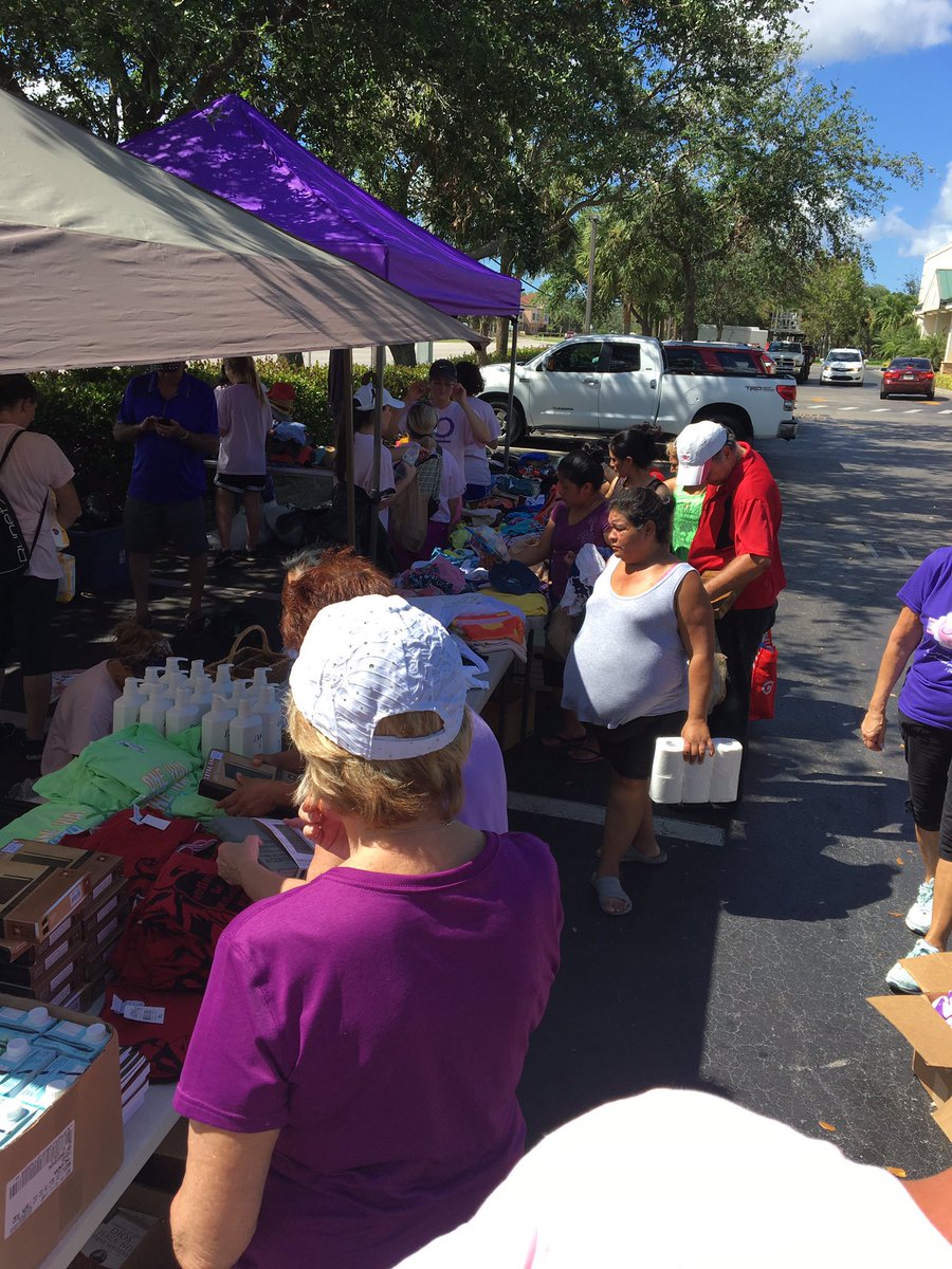 DZT1964's tweet photo. big turn out yesterday for One Way Out Ministry serving the basic needs of the local community in Ft Myers, Florida! #seektoserve #DZT https://t.co/SDKFXBsmkt