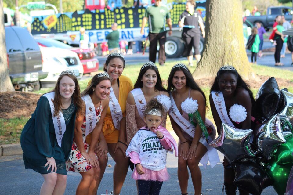 Nadiamaddex's tweet photo. @phsTODAY #phsspirit https://t.co/aJbEIyt67P