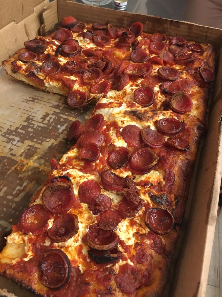 Viapty's tweet image. ¿A alguien se le antoja? Sábados de pizza#viaargentina #Panama #pty #pty507 #comida #food #foodporn #foodgram #...