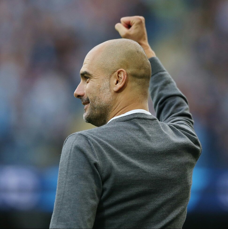 PepTeam's tweet photo. 🎙I am here to win, I am not here to entertain.
Estoy aquí para ganar, no para entretener.
#cityvstoke #PremierLeague #ManCity #mcfc https://t.co/iMVLyjkYmx
