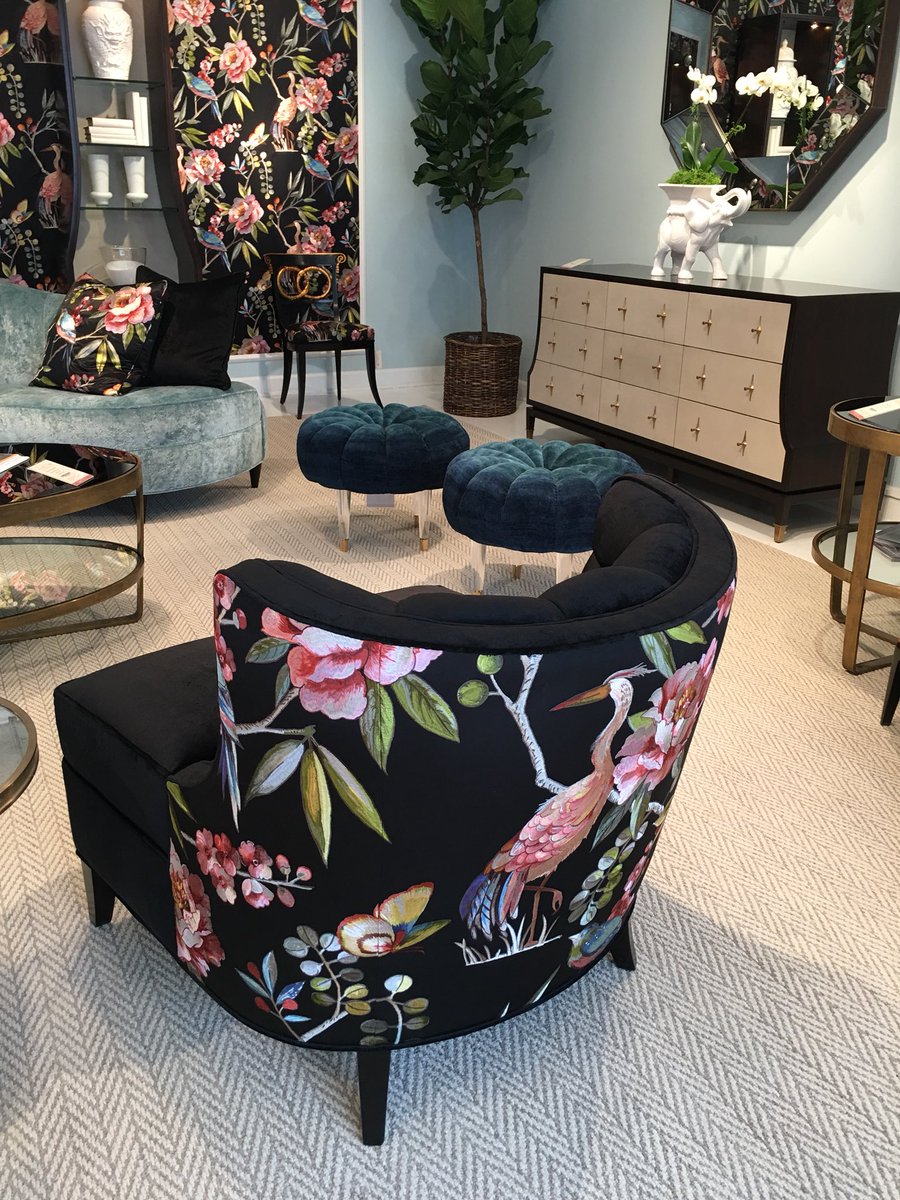 trendcurve's tweet image. @AmbellaHome teamed black velvet with an embroidered-silk floral in their #hpmkt showroom. Wow! #interiordesign #embroidery #trendcurveteam