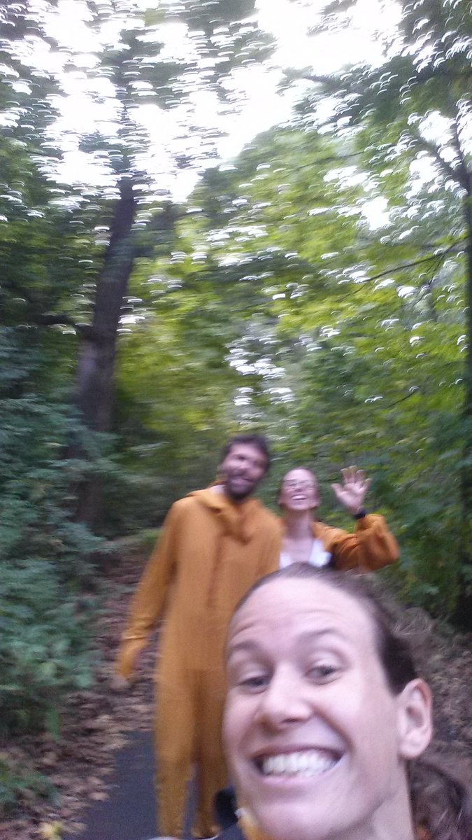 IChosePoorly's tweet photo. Just another normal Saturday in NY @bkbookclub #bkbcscav #anothahunt https://t.co/spJ3zPvmH8