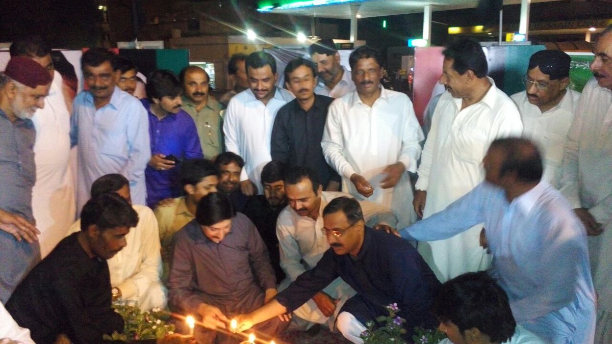 SyedZiaAbbas60's tweet photo. Candles for those who martyr in karsaz we never forget them😔 https://t.co/pyo0U7k8jr