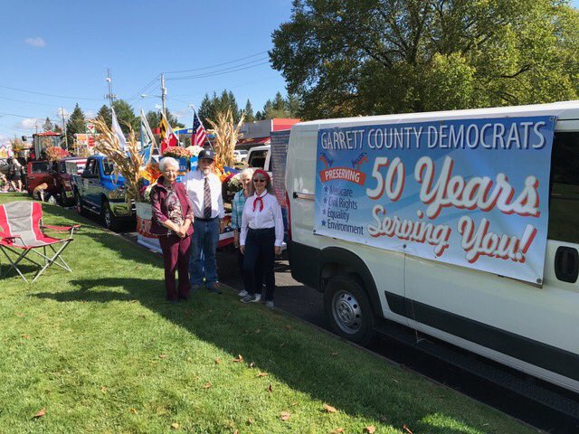 mddems's tweet photo. .@GarrettDems were out in force at the 50th annual Autumn Glory Festival today! https://t.co/wtxGmEeoY1