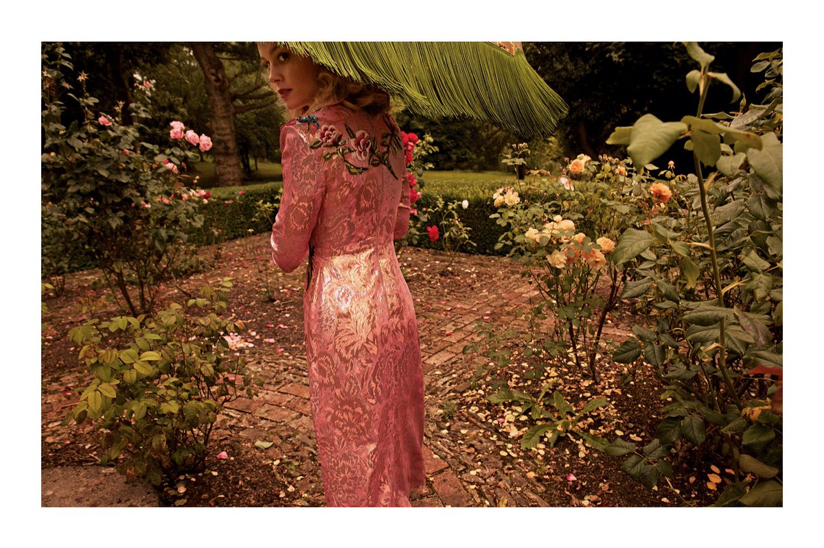 gucci's tweet photo. For the Winter issue of @portermagazine, cover star @brielarson wears #GucciFW17 by #AlessandroMichele. #GucciEditorials https://t.co/LPY9nUj7sU