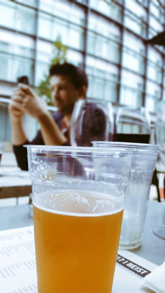 TucSue's tweet photo. Cracking @MagicRockBrewCo sociables today at @HeistBank #beer #festival in #Paddington #London #craftbeer https://t.co/aakHINOpNW