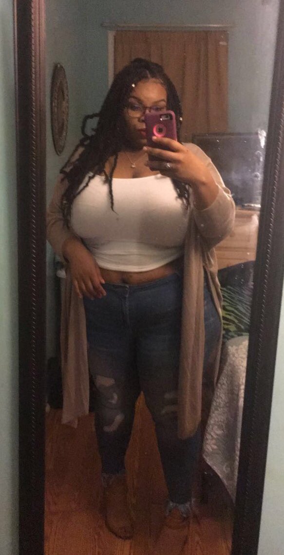 Made_n_Jersey's tweet photo. Trying to get my twitter life bumping , #postingmore https://t.co/7JEGtrfPhZ