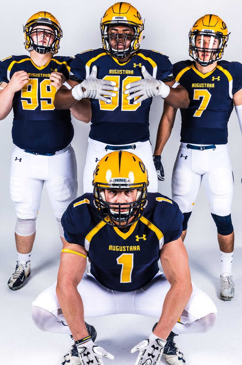 AugieILfootball's tweet photo. The swarm of the Augustana defensive line forced a 3 &amp; Out to begin the ballgame! #EARNtheSCRIPT #AUGvsMIL https://t.co/TZmmKi62J6