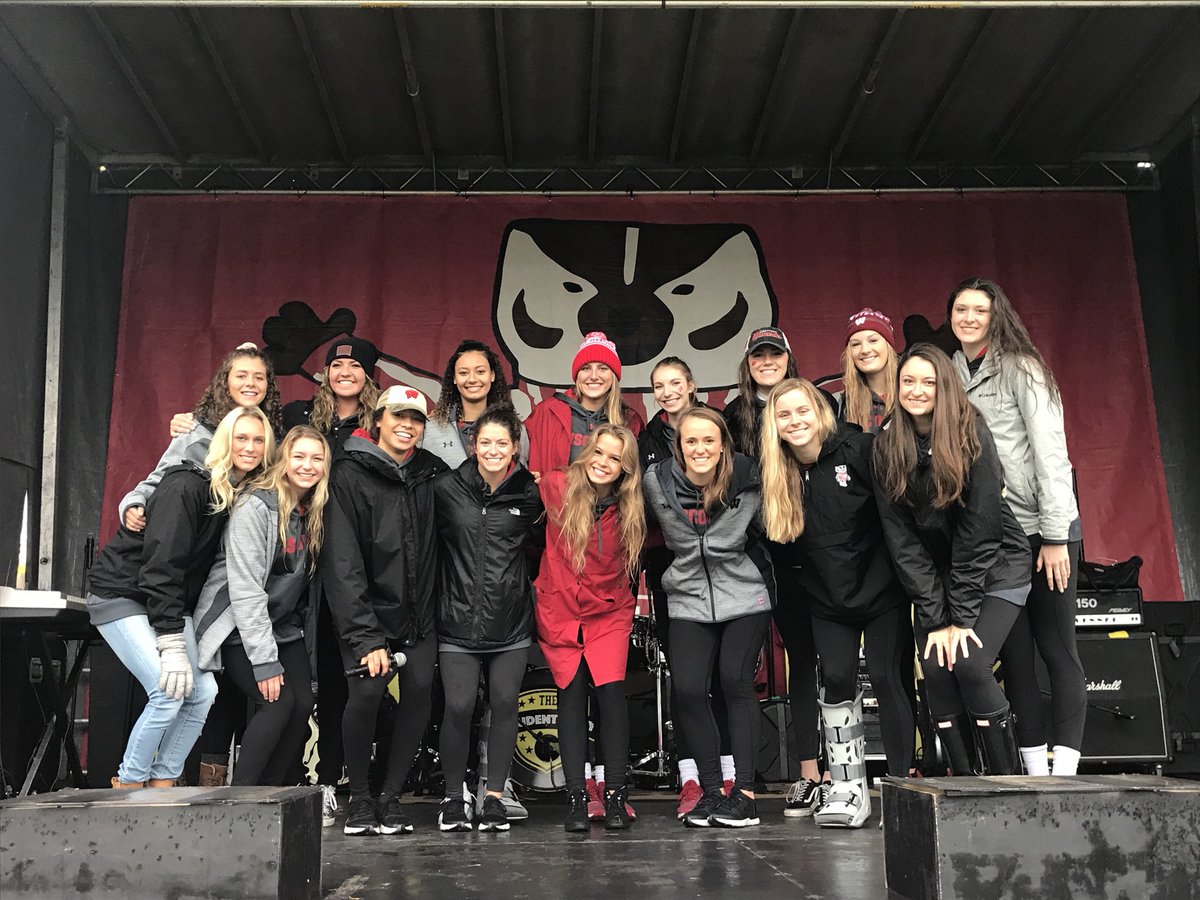 BadgerVB's tweet photo. Meet us out at #Badgerville for some autographs! https://t.co/qg9X4HOdhv