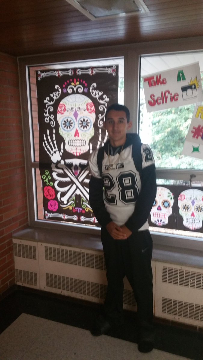 Nate_Burnett03's tweet photo. #SpanishEFHS https://t.co/C2LrJ6REOg