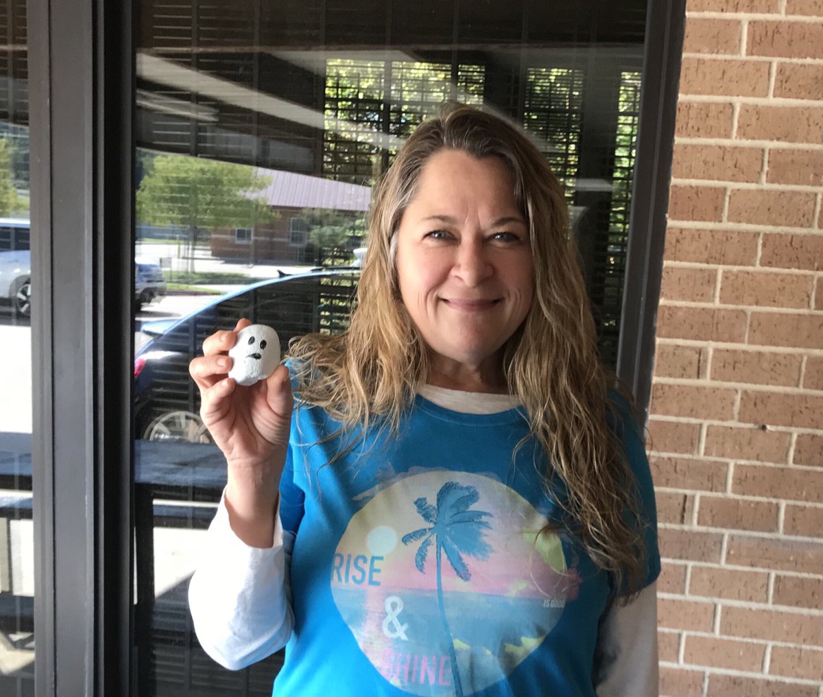 Beating_Heart4's tweet photo. Found this rock this morning! Passing it on! #FWRocks https://t.co/279lnrQEHF