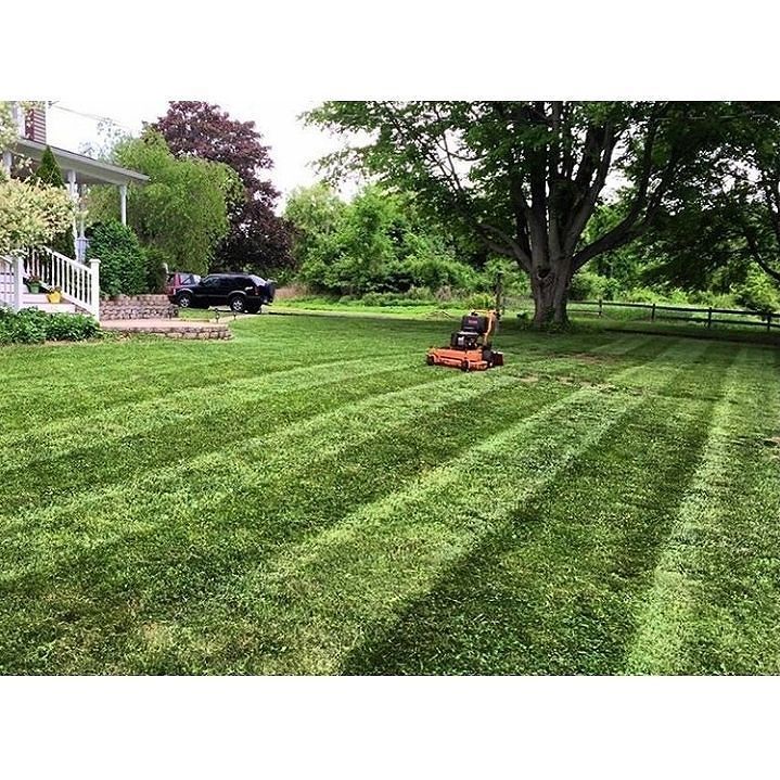 ScagPower's tweet photo. These #Scag Walk-Behind stripes are on point! Very well done by @rustythunder350 #scagnation #scagmowers #simplyt… https://t.co/JXRarFWSeM https://t.co/MsVHHJARlN