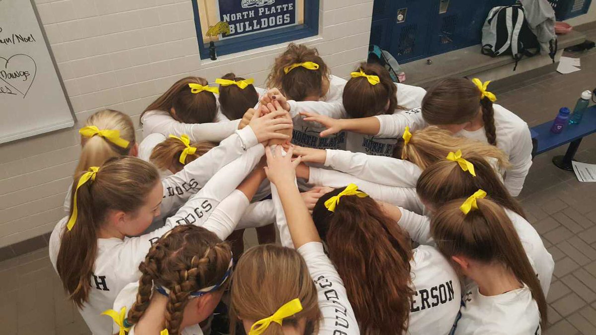 NPHSvball's tweet photo. #Aidansarmy 🎗 Freshmen Volleyball https://t.co/jNC8iXvc1M