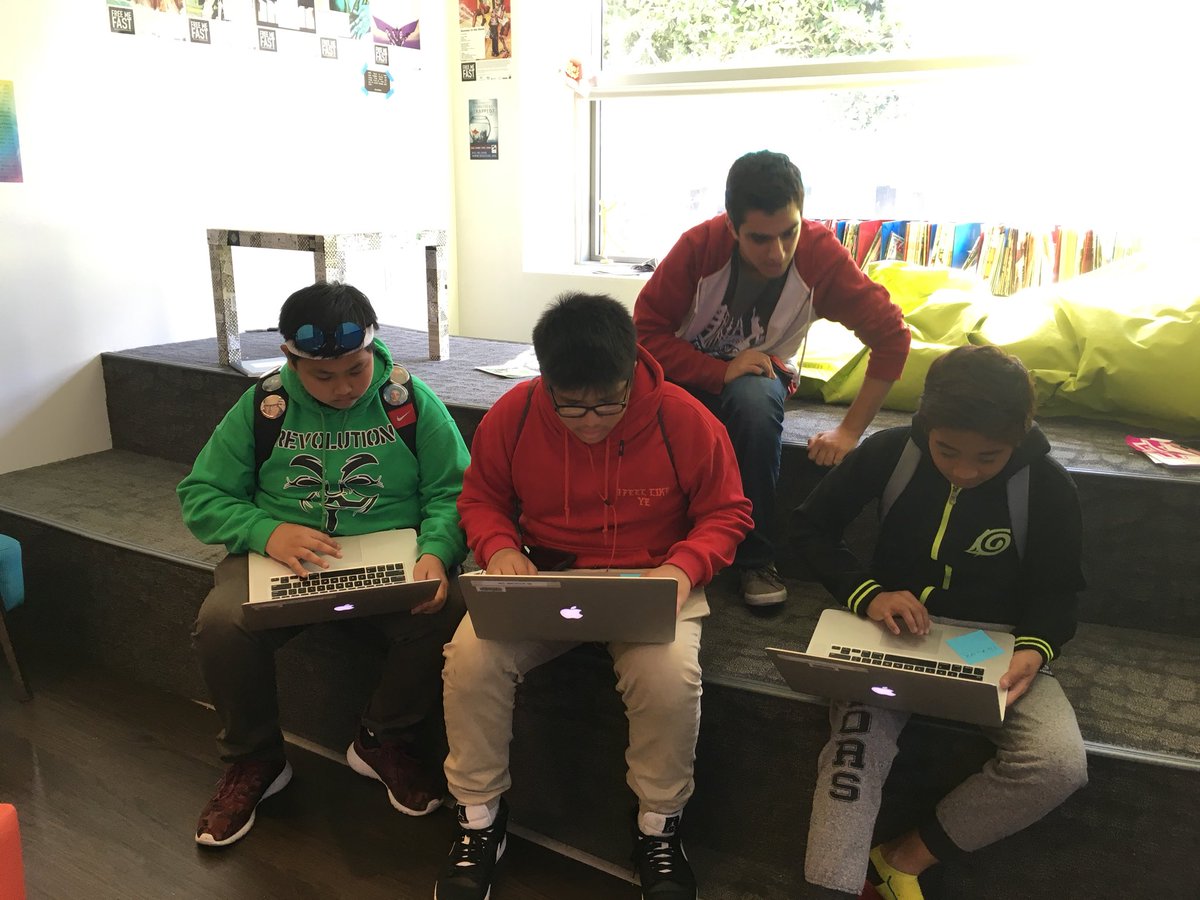 TTSF_MichelleC's tweet photo. Time for the @teentechsf Coding Workshop! Mentors helping the Hackers develop their tech skills and ideas #TTSFCivicHack @SFPublicLibrary https://t.co/ytOadj8Hq8