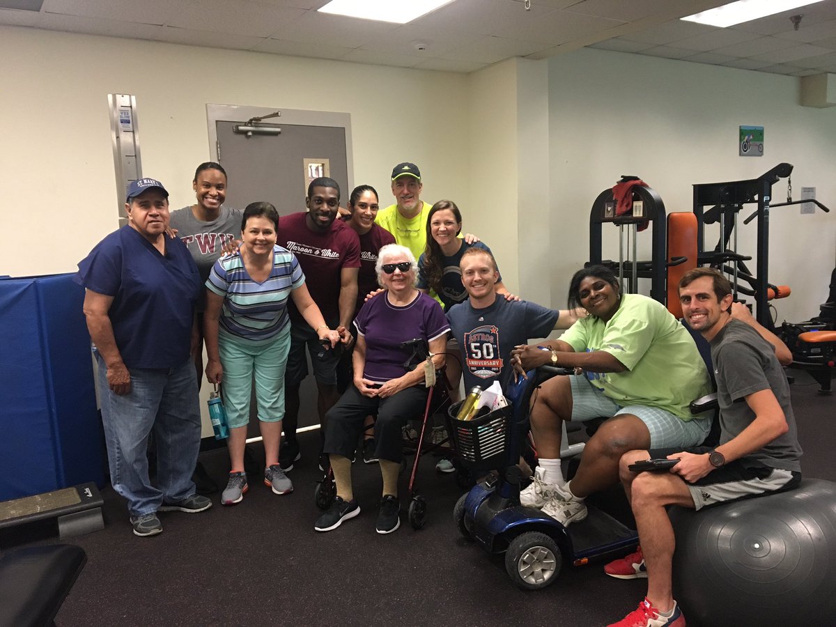 amy_fruge's tweet photo. @PTDOS @TWUHouston @rupalPT #PTransforms #BetterTogether #TXWomansPT #BoldlyGo #PioneerProud MSFit!@NickPurcellPT https://t.co/GwAhsu8TX4