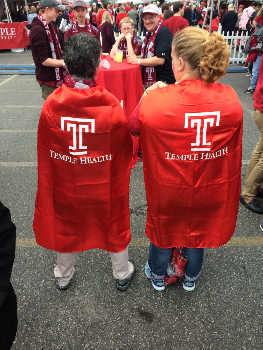 katztemplemed's tweet photo. Having a great time at @TempleMedAlumni's 3rd annual Temple Med Homecoming celebration! #TempleHC17 https://t.co/SUFX8iKPHq