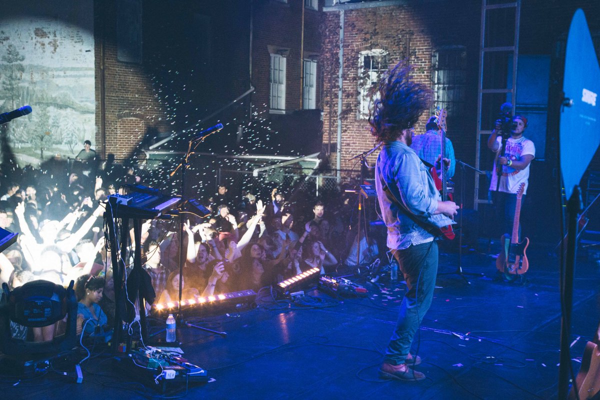 deeprootsfestiv's tweet photo. How we feel about the fact there is only ONE MORE WEEK until #DeepRootsFest returns to #Milledgeville! https://t.co/iwQzZpg2VG