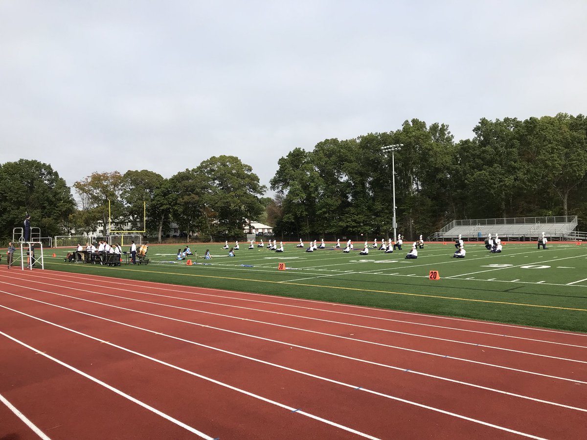 EHHSPrincipal's tweet photo. OUTSTANDING performance by the East Haven Co-op Marching Band! #milestones #yellowjacketpride #WhereTheyGoOneTheyGoAll #WeAreEHPS https://t.co/HGqvlk1uBM
