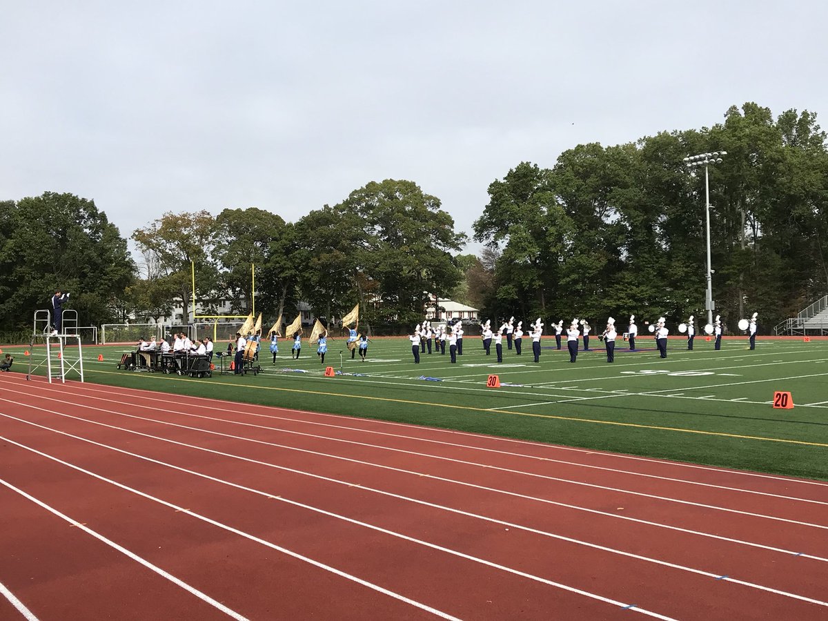 EHHSPrincipal's tweet photo. OUTSTANDING performance by the East Haven Co-op Marching Band! #milestones #yellowjacketpride #WhereTheyGoOneTheyGoAll #WeAreEHPS https://t.co/HGqvlk1uBM