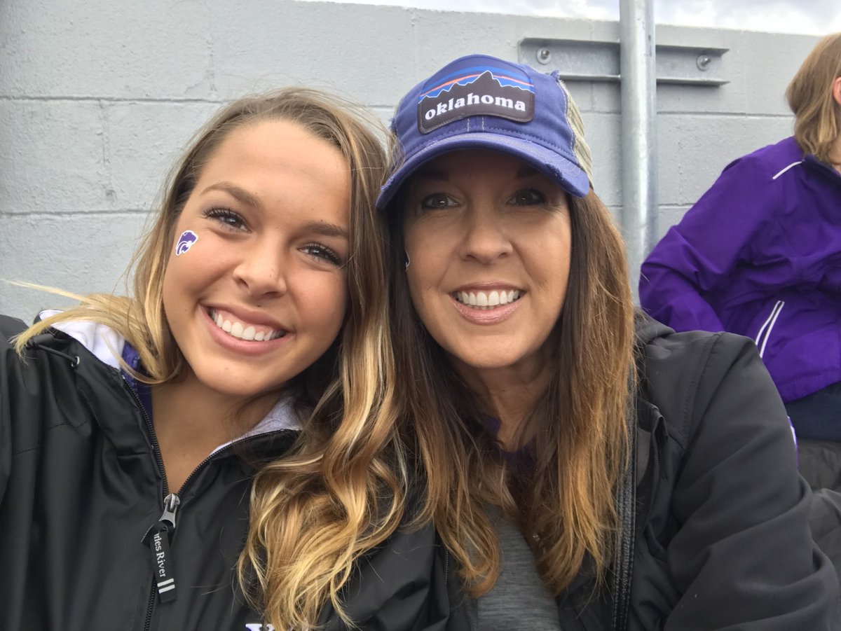 #KStateGameday !!!💜😺