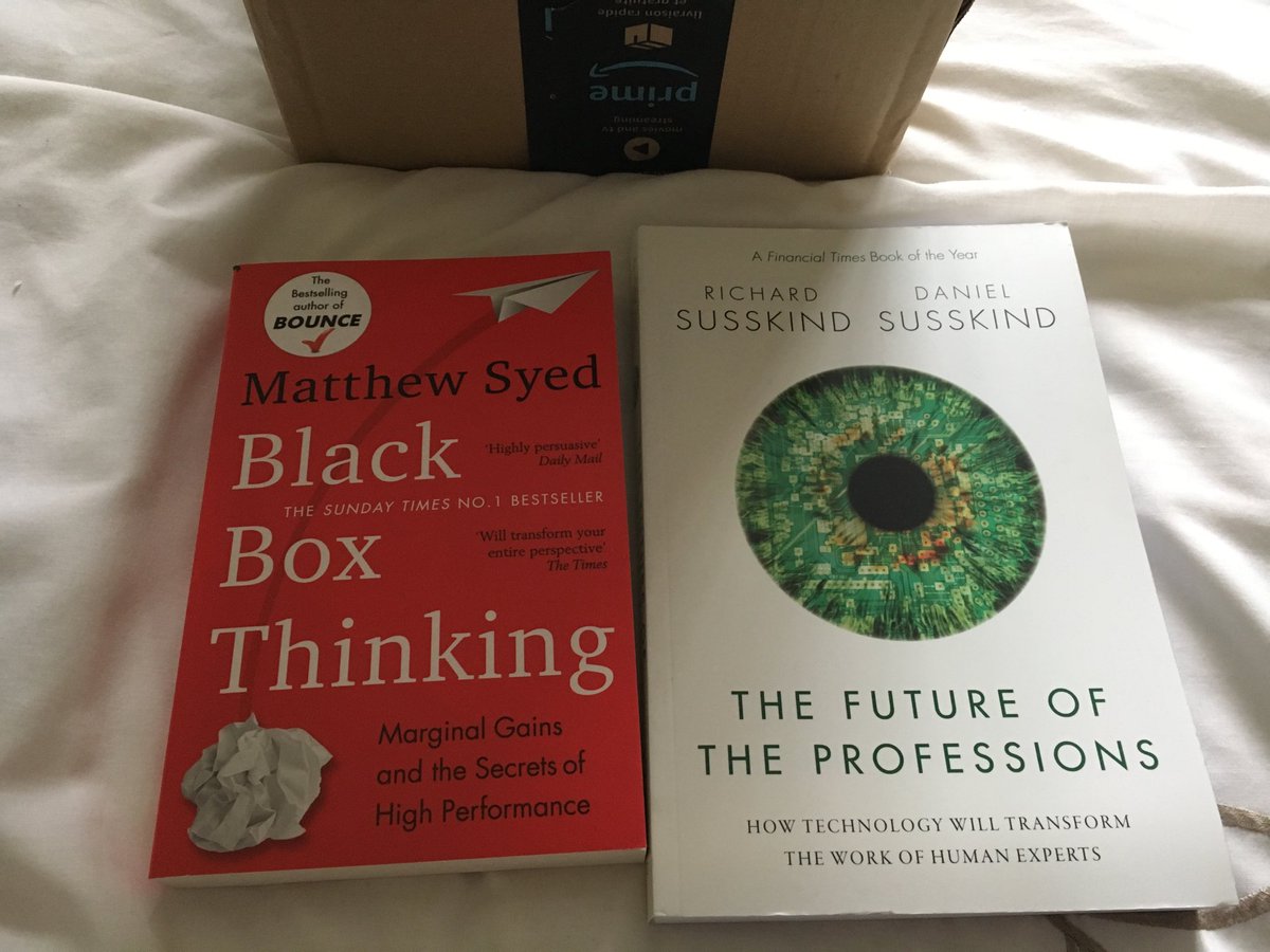 mkerr78's tweet photo. Which one to read first? #xerocon https://t.co/rlLcD9xTWz