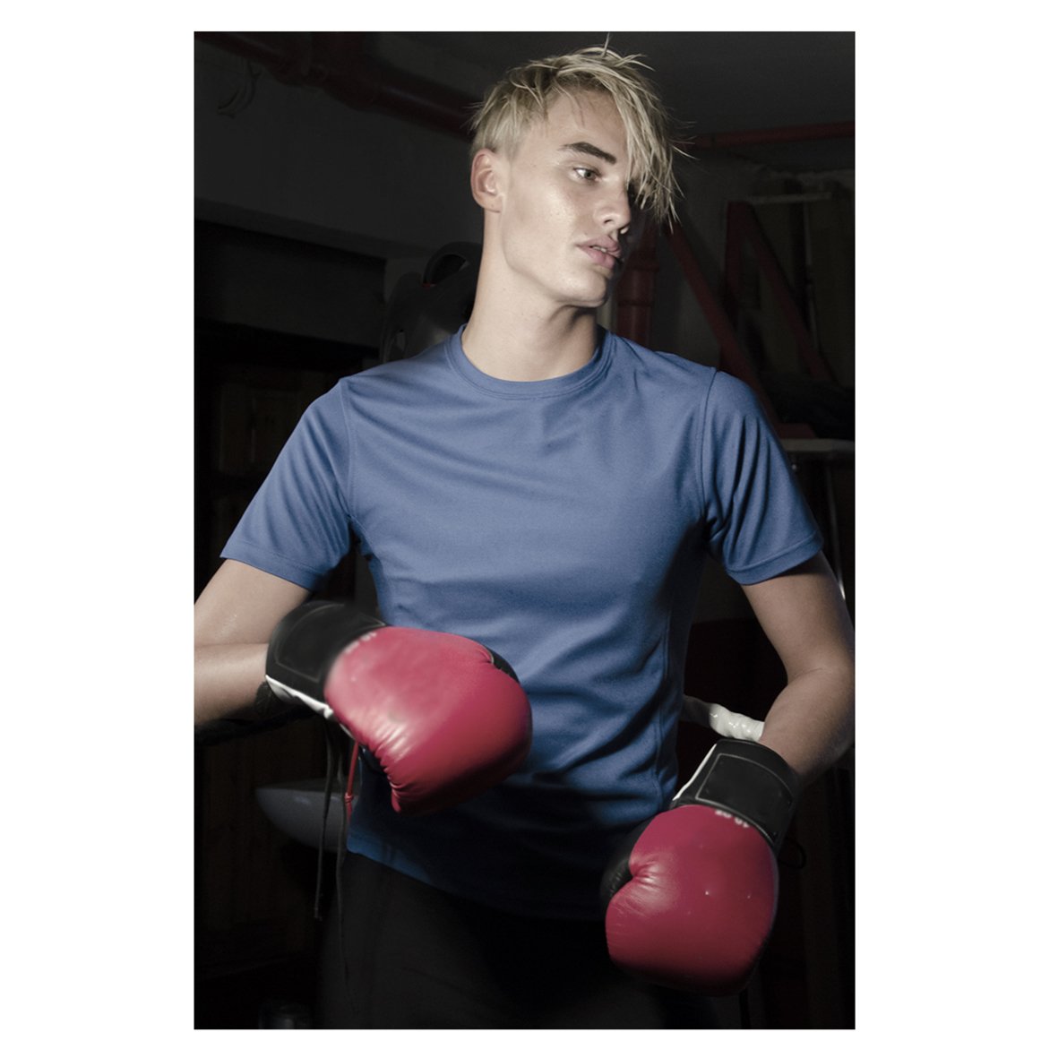 FFOMOEngland's tweet photo. It's never too late to start working...check out our activewear at https://t.co/Z6ii3FiaIp #sports #activewear #ffomoloves https://t.co/rpyT0zWdl7
