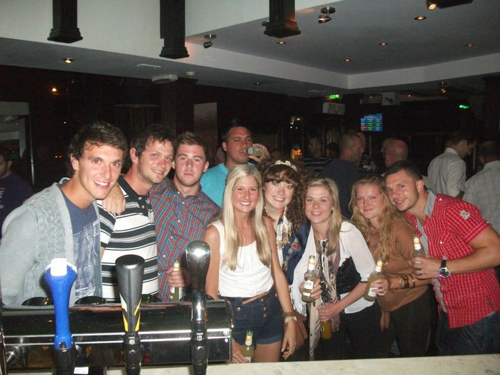 Sarah_Gard's tweet photo. @PSDorset major throw back! The original Planet Sports summer gang @NickHutchings1 @karlos8891 https://t.co/z9ZQLNNjIS