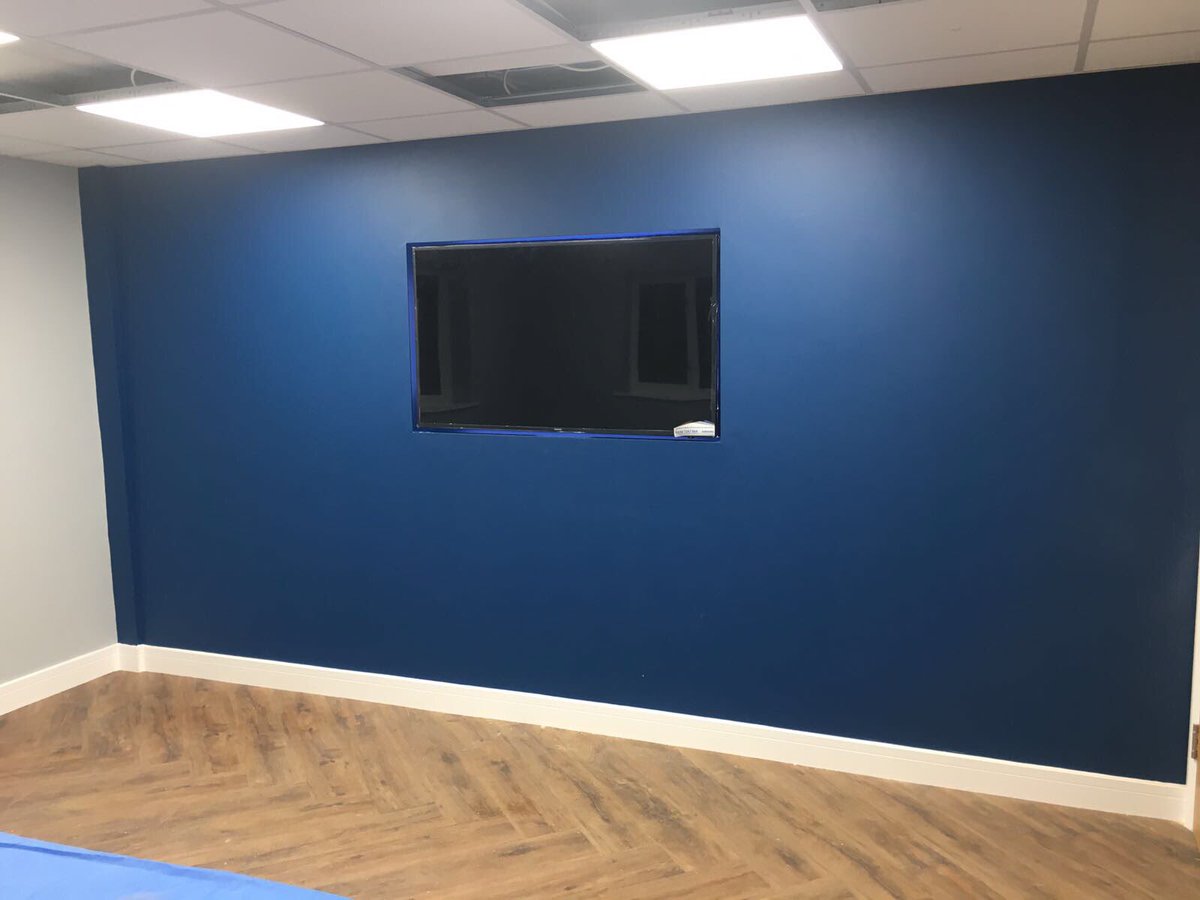 FountainImports's tweet photo. New office nearly there, move starts tomorrow! https://t.co/fPDMtjWV4d