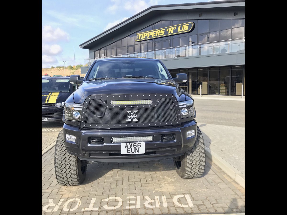 Guynicholls7's tweet photo. Still love this truck ,especially in the autumn sunshine https://t.co/27bSciyep0