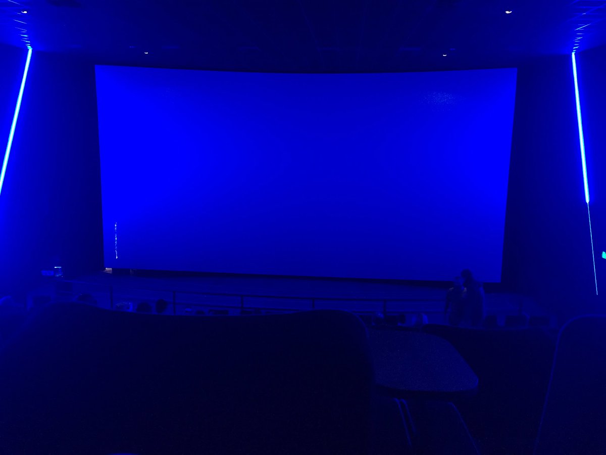 Starsk1977's tweet image. Getting ready for the #imaxexperience and a second viewing of #BladerRunner2049