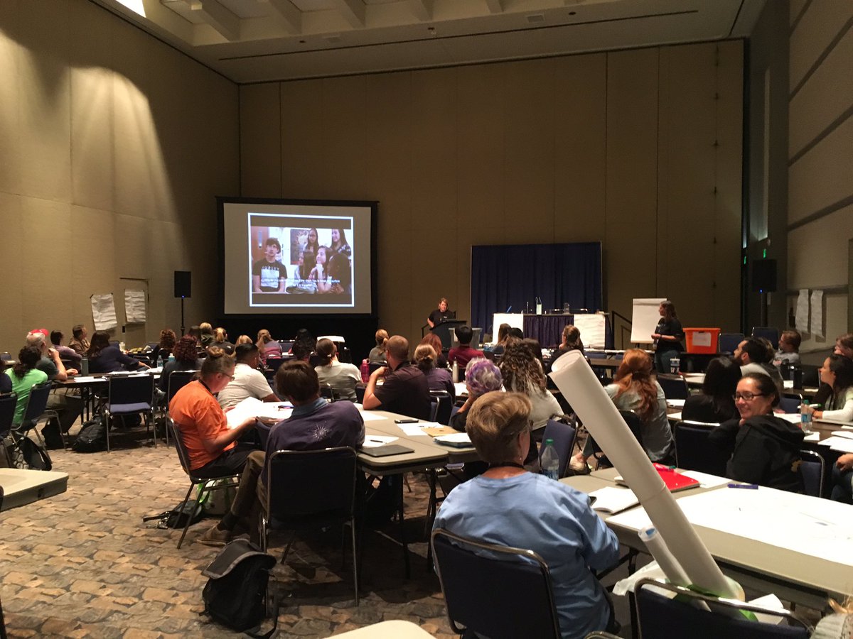 Proud to be part of the #Jawsome team! Thanks <a href="/flabellinaJG/">Jill Grace</a> for including me in this fintastic learning sequence #NGSS #csta